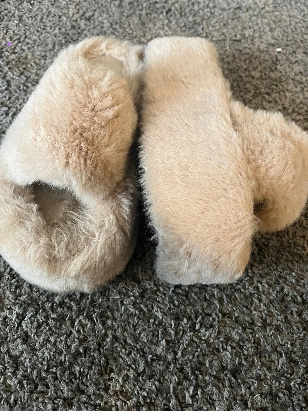 Cozy Plush Platform Slippers for Women in Light Beige